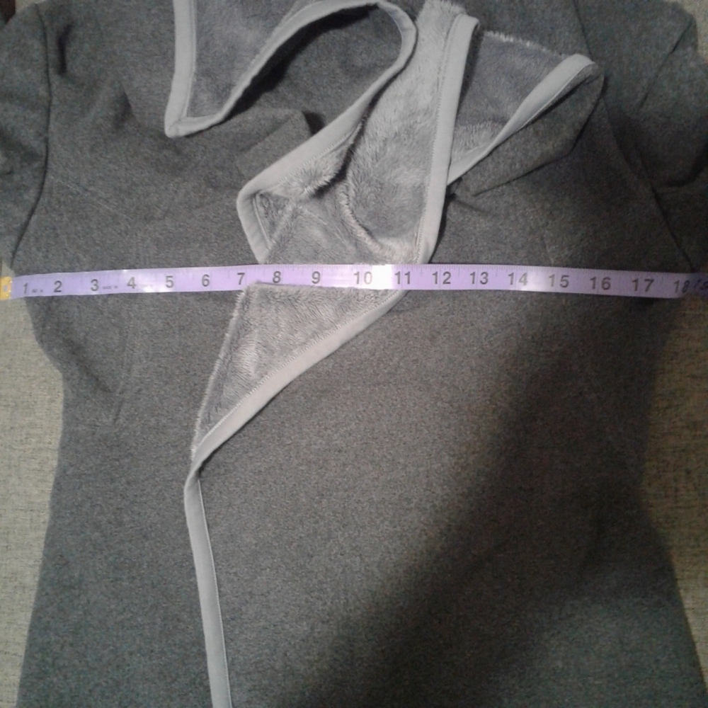 Lululemon Presence Of Mind Wrap 6/8 Small/Medium - Picture 10 of 13